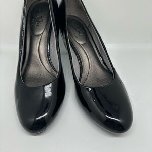 Life Stride Black Parigi Heels